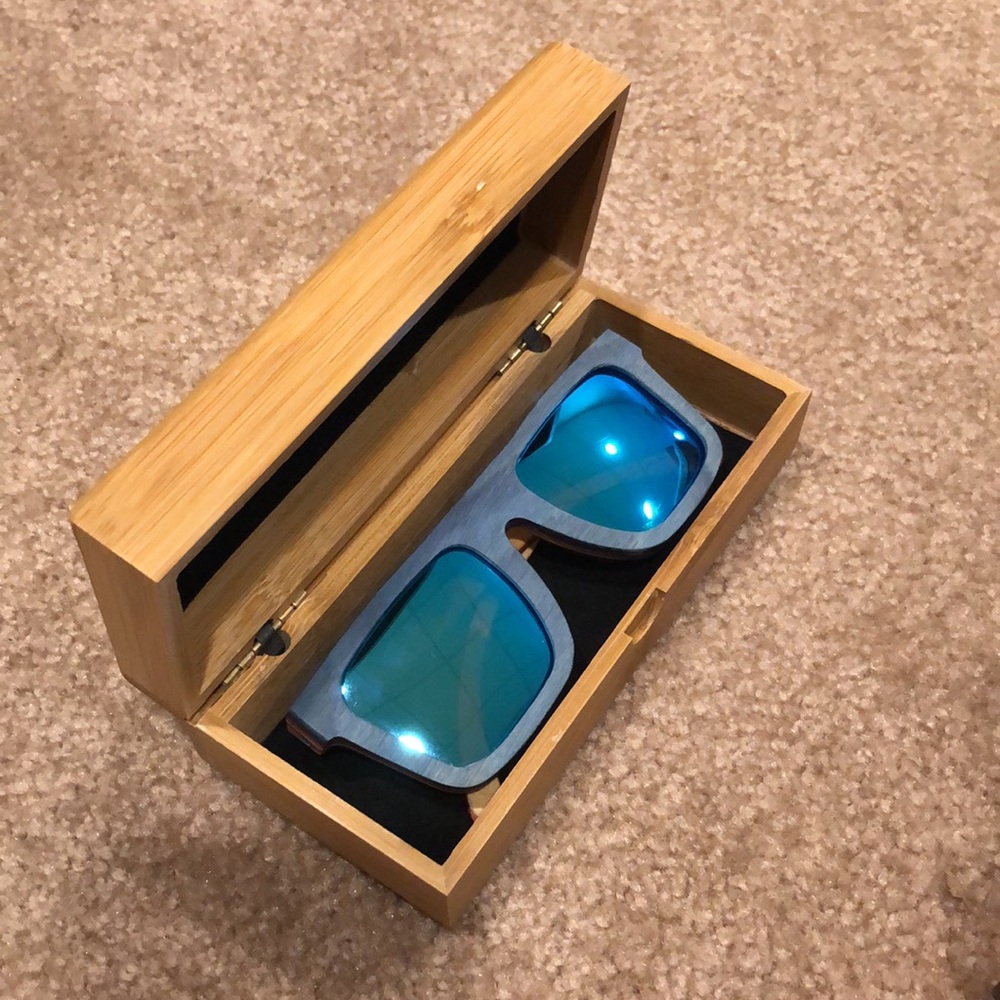 Mini Tree wooden sunglasses with case - Picture 10 of 12